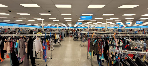 Clothing Store «Ross Dress for Less», reviews and photos, 1700 Lake Woodlands Dr, The Woodlands, TX 77380, USA