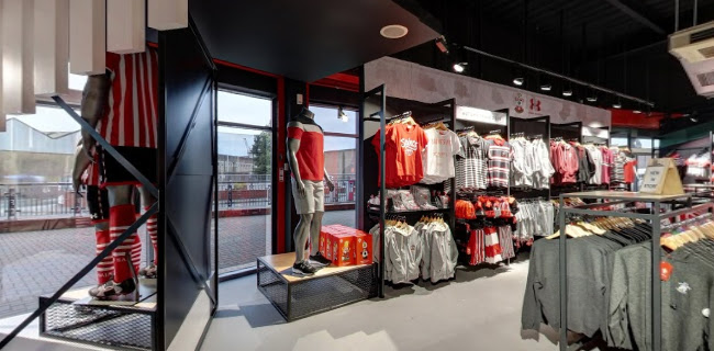 Reviews of Southampton FC Stadium Store in Southampton - Sporting goods store