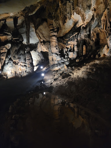 Wedding Venue «Melrose Caverns», reviews and photos, 6639 N Valley Pike, Harrisonburg, VA 22802, USA