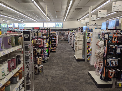 Drug Store «CVS», reviews and photos, 23391 Farmington Rd, Farmington, MI 48336, USA