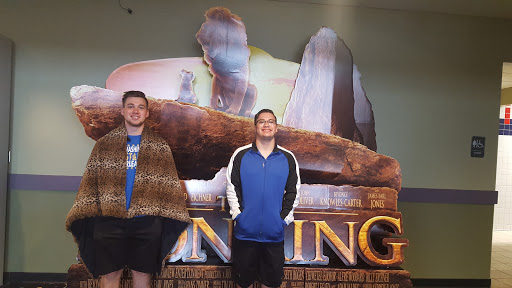 Movie Theater «Regal Cinemas New Albany 16», reviews and photos, 300 Professional Ct, New Albany, IN 47150, USA