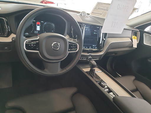 Car Dealer «Cherry Hill Volvo Cars», reviews and photos, 1810 Marlton Pike W, Cherry Hill, NJ 08002, USA