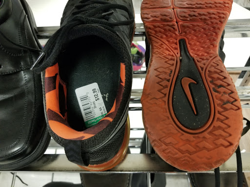 Non-Profit Organization «Goodwill Retail Store and Donation Center», reviews and photos