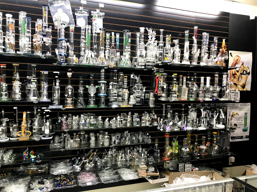 Tobacco Shop «Baytown Smoke Shop», reviews and photos, 3620 Garth Rd, Baytown, TX 77521, USA
