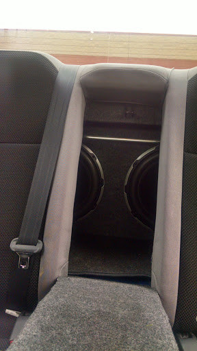 Electronics Store «Crutchfield Store», reviews and photos, 825 Gardens Blvd, Charlottesville, VA 22901, USA