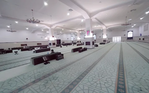 Al Sudais Mosque image