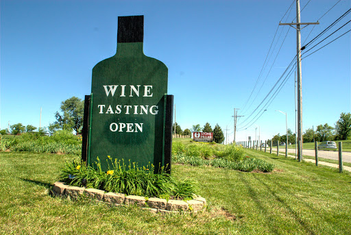 Vineyard «Stone Pillar Vineyard & Winery», reviews and photos, 11000 S Woodland St, Olathe, KS 66061, USA