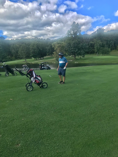 Golf Driving Range «Woodhaven Golf Course», reviews and photos, 275 Miller Rd, Bethany, CT 06524, USA