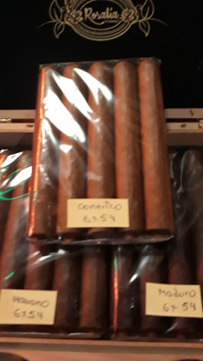 Tobacco Shop «Trading Post Tobacco & Cigars», reviews and photos, 5510 W Devon Ave, Chicago, IL 60646, USA