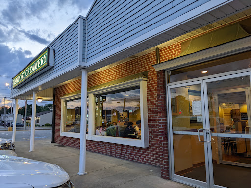 American Restaurant «Newport Creamery», reviews and photos, 1256 Warwick Ave, Warwick, RI 02888, USA