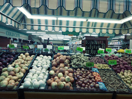 Grocery Store «Supreme Shop n Bag», reviews and photos, 4301 Walnut St, Philadelphia, PA 19104, USA