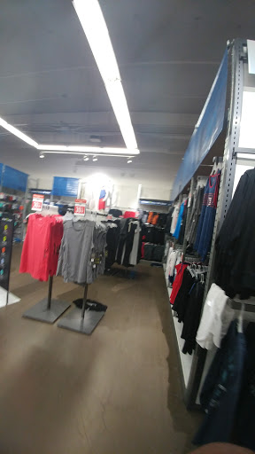 Clothing Store «Old Navy», reviews and photos, 1009 Flatbush Ave, Brooklyn, NY 11226, USA