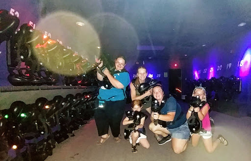 Shopping Mall «Southwood Shopping Center», reviews and photos, 1701 W Ben White Blvd, Austin, TX 78701, USA