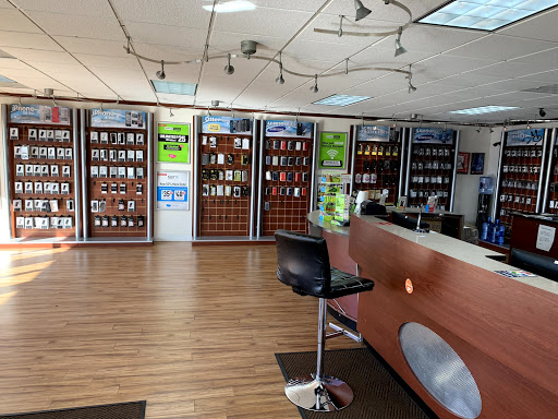 Electronics Repair Shop «Phone Store Denver», reviews and photos, 3095 S Peoria St, Aurora, CO 80014, USA