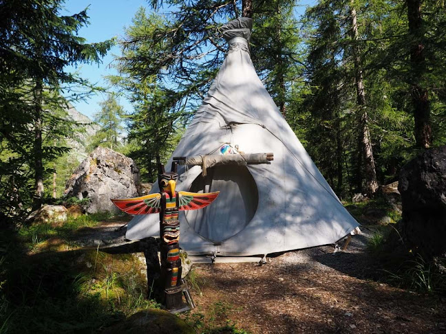 Camping Forêt des Mélèzes & Village Sioux - Campingplatz
