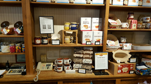 American Restaurant «Cracker Barrel Old Country Store», reviews and photos, 200 Davis Blvd, Pittsburgh, PA 15275, USA