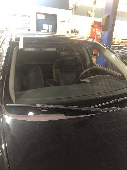 Auto glass connection & rock chip repairs