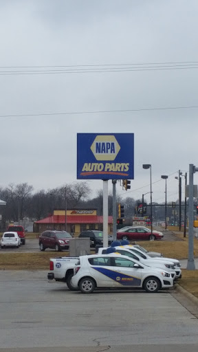 Auto Parts Store «NAPA Auto Parts - Motor Parts & Equipment Corporation», reviews and photos, 1701 1st Ave E, Newton, IA 50208, USA