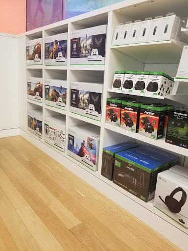 Computer Store «Microsoft Store - Tysons Corner Center», reviews and photos, 1961 Chain Bridge Rd, Tysons, VA 22102, USA