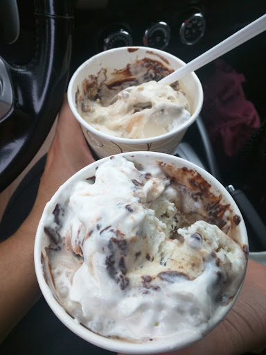 Ice Cream Shop «The Village Scoop», reviews and photos, 419 Main St, Colchester, VT 05446, USA