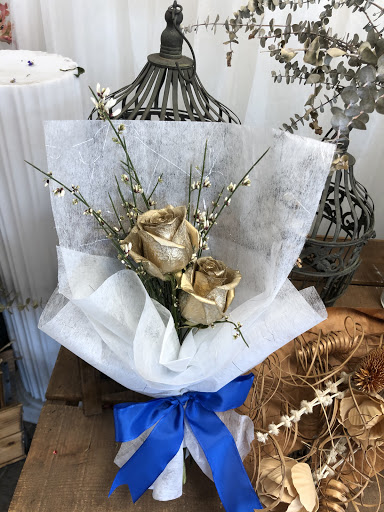 Florist «Country Cousins Flower shop», reviews and photos, 841 E Whittier Blvd, La Habra, CA 90631, USA