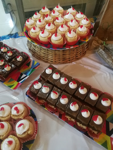 Shaikh's Cupcake and Bakery. LA PANADERIA.