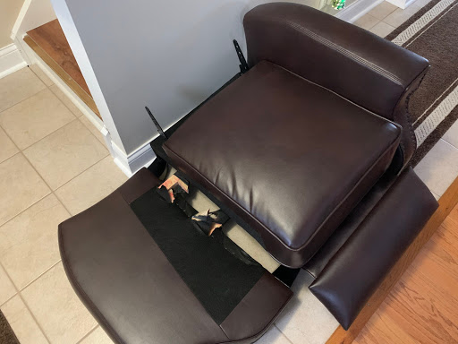 Furniture Store «Value City Furniture», reviews and photos, 4380 E New York St, Aurora, IL 60504, USA