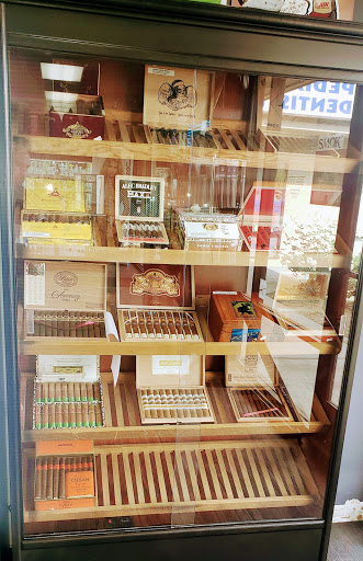 Tobacco Shop «烟店Og Smoke Shop», reviews and photos, 6266 Rosemead Blvd, San Gabriel, CA 91775, USA