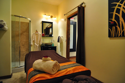 Day Spa «Chi Spa», reviews and photos, 2415 N Dixie Hwy, Wilton Manors, FL 33305, USA