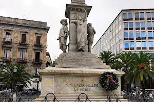 Statue of Vincenzo Bellini image