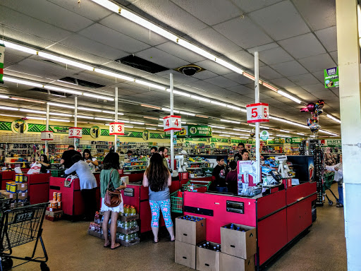 Dollar Store «Dollar Tree», reviews and photos, 1305 S Main St, Lakeport, CA 95453, USA