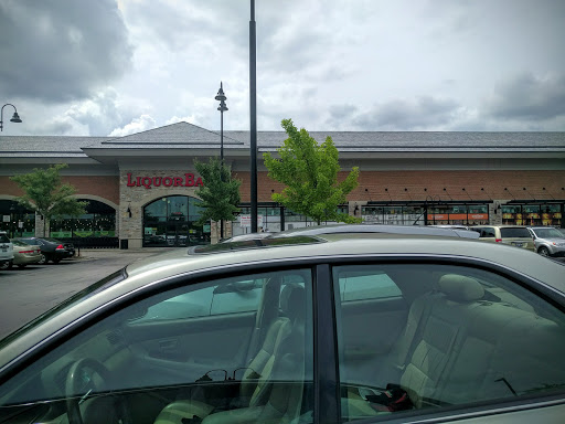 Liquor Store «Liquor Barn», reviews and photos, 287 E Dundee Rd, Wheeling, IL 60090, USA