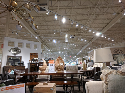 Furniture Store «Ashley HomeStore», reviews and photos, 12955 N Kendall Dr, Miami, FL 33186, USA