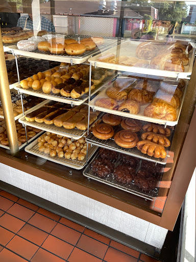 Donut Shop «Donut King», reviews and photos, 1807 Santa Rita Rd, Pleasanton, CA 94566, USA