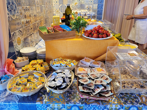 Plats et boissons hôtels Hotel Villa Rita 80075 Forio