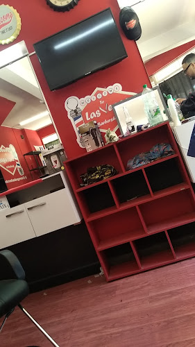 Opiniones de Las Vegas Barbershop en Salto - Barbería