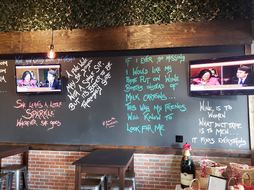 Wine Store «Bevfly Wine Outlet», reviews and photos, 5425 International Dr, Orlando, FL 32819, USA