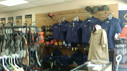 Gun Shop «Camp-Site Sport Shop Inc», reviews and photos, 1877 New York Ave, Huntington Station, NY 11746, USA