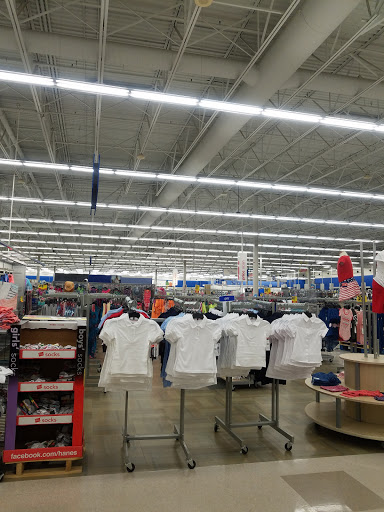 Grocery Store «Meijer», reviews and photos, 13000 Middlebelt Rd, Livonia, MI 48150, USA