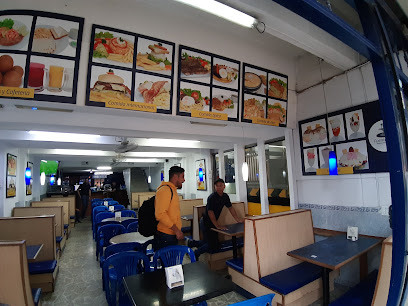 Fuente Azul - Restaurante y Cafetería - Cra. 50 #52 - 32, La Candelaria, Medellín, La Candelaria, Medellín, Antioquia, Colombia