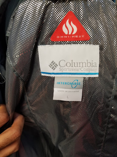 Camping Store «REI», reviews and photos, 766 E Big Beaver Rd, Troy, MI 48083, USA