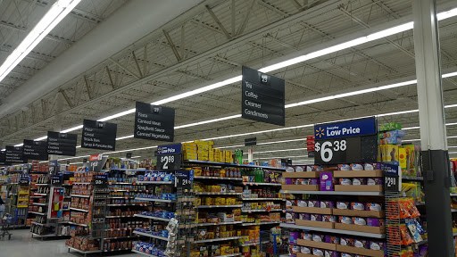 Discount Store «Walmart», reviews and photos, 120 Commercial Pkwy, Branford, CT 06405, USA