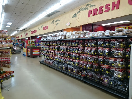 Grocery Store «Fiesta Market», reviews and photos, 160 N Bolingbrook Dr, Bolingbrook, IL 60440, USA