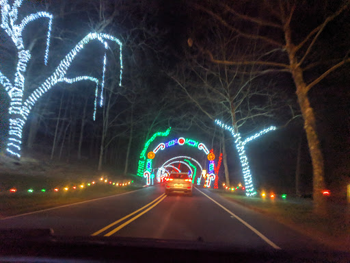 Christmas Store «Lights in the Parkway», reviews and photos, 1700 Martin Luther King Jr Dr, Allentown, PA 18104, USA