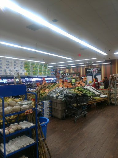 Grocery Store «C-Town Supermarkets», reviews and photos, 100 E Commerce St, Bridgeton, NJ 08302, USA