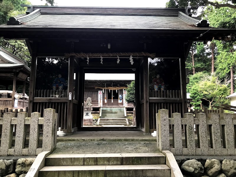 草薙神社弓道場