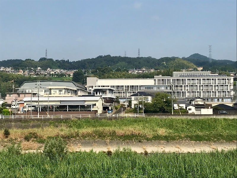 三郷町立三郷中学校