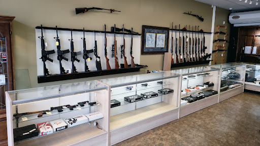 Pawn Shop «Kingwood Pawn & Jewelry», reviews and photos, 520 Northpark Dr # 109, Kingwood, TX 77339, USA