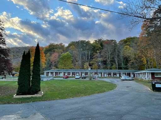 Roscoe Motel