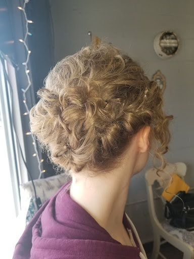 Hair Salon «3 Generations Hair Salon», reviews and photos, 220 S Indiana Ave, Sellersburg, IN 47172, USA